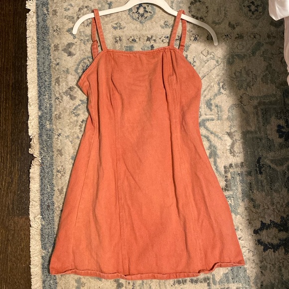 Extremely flattering orange denim material dress. Size Small. - Picture 1 of 3